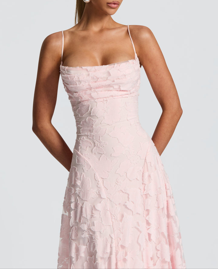 Rhoda™ – Flowing Elegance in Timeless Maxi Style